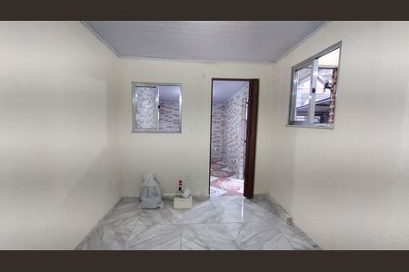 Casa para alugar com 60m², 2 quartos e 1 vaga Casa para alugar com 60m², 2 quartos e 1 vagaSuíte