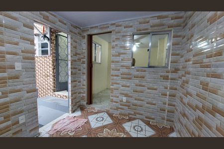 Casa para alugar com 60m², 2 quartos e 1 vaga Casa para alugar com 60m², 2 quartos e 1 vagaCozinha