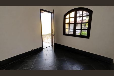 Casa para alugar com 160m², 3 quartos e 3 vagasQuarto