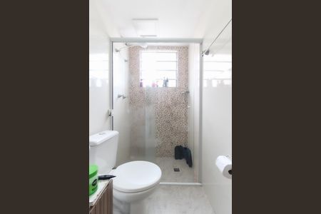 Apartamento à venda com 44m², 2 quartos e 1 vaga Apartamento à venda com 44m², 2 quartos e 1 vagaBanheiro