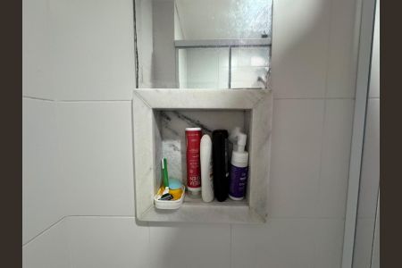 Apartamento à venda com 63m², 2 quartos e 2 vagas Apartamento à venda com 63m², 2 quartos e 2 vagasBanheiro 2