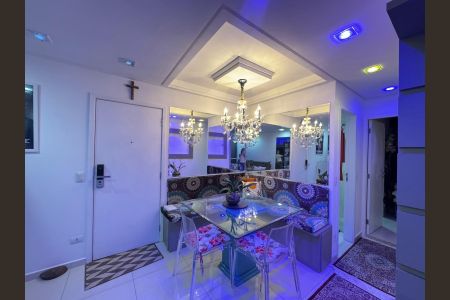 Apartamento à venda com 63m², 2 quartos e 2 vagas Apartamento à venda com 63m², 2 quartos e 2 vagasSala de Jantar