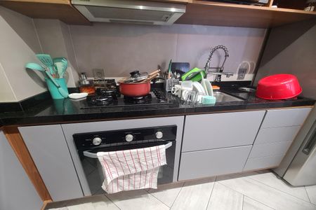 Apartamento à venda com 39m², 2 quartos e 1 vaga Apartamento à venda com 39m², 2 quartos e 1 vagaCozinha e Área de Serviço