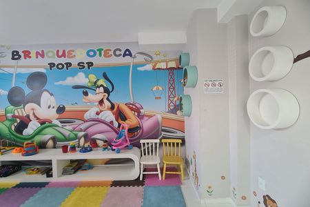 Apartamento à venda com 39m², 2 quartos e 1 vaga Apartamento à venda com 39m², 2 quartos e 1 vagaÁrea comum - Brinquedoteca