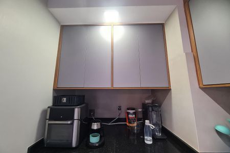 Apartamento à venda com 39m², 2 quartos e 1 vaga Apartamento à venda com 39m², 2 quartos e 1 vagaCozinha e Área de Serviço