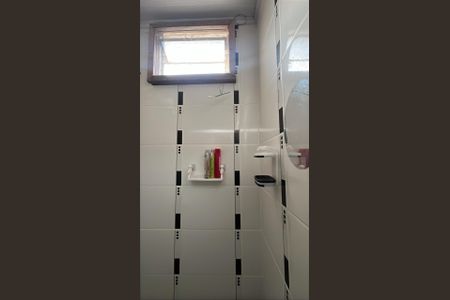 Casa para alugar com 180m², 3 quartos e 2 vagas Casa para alugar com 180m², 3 quartos e 2 vagasBanheiro da suíte