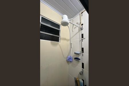 Casa para alugar com 180m², 3 quartos e 2 vagas Casa para alugar com 180m², 3 quartos e 2 vagasBanheiro social