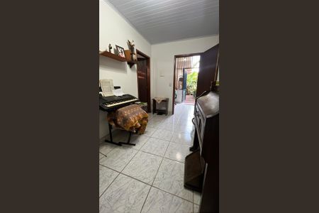 Casa para alugar com 180m², 3 quartos e 2 vagas Casa para alugar com 180m², 3 quartos e 2 vagasSala