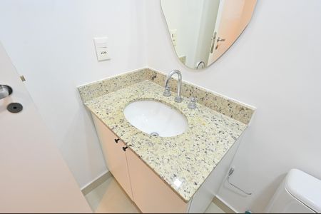 Apartamento à venda com 69m², 2 quartos e 1 vagaBanheiro da Suite
