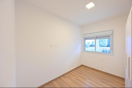 Apartamento à venda com 69m², 2 quartos e 1 vagaQuarto 2