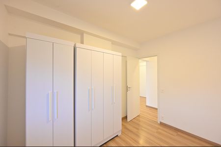 Apartamento à venda com 69m², 2 quartos e 1 vagaQuarto 2