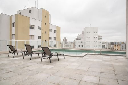 Apartamento à venda com 69m², 2 quartos e 1 vaga Apartamento à venda com 69m², 2 quartos e 1 vagaPiscina