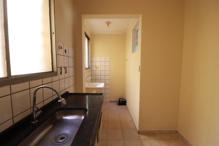 Cozinha  de apartamento para alugar com 2 quartos, 49m² em Ipiranga, Ribeirão Preto
