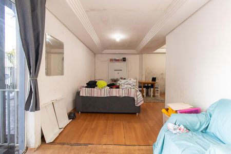Casa à venda com 110m², 3 quartos e 1 vaga