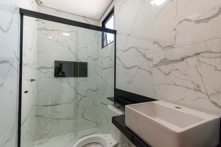 Banheiro de apartamento para alugar com 2 quartos, 30m² em Vila Celeste, São Paulo