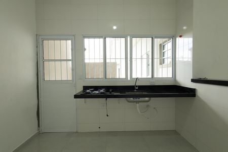 Cozinha de kitnet/studio para alugar com 1 quarto, 40m² em Residencial Parque dos Sinos, Jacareí