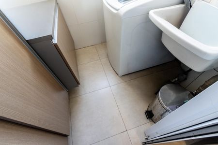 Apartamento à venda com 124m², 2 quartos e 3 vagas Apartamento à venda com 124m², 2 quartos e 3 vagasÁrea de serviço