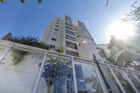 Fachada de apartamento à venda com 2 quartos, 124m² em Alto de Pinheiros, São Paulo