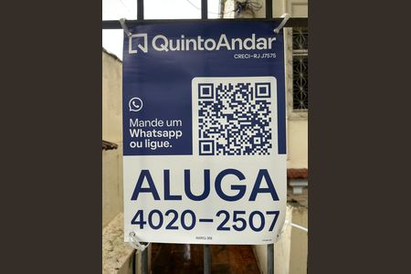 Placa de apartamento para alugar com 2 quartos, 60m² em Riachuelo, Rio de Janeiro