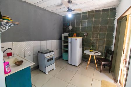 Sala de casa para alugar com 1 quarto, 50m² em Itaipu, Niterói