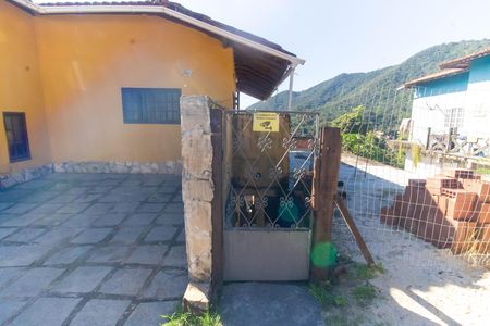 Fachada de casa para alugar com 1 quarto, 50m² em Itaipu, Niterói