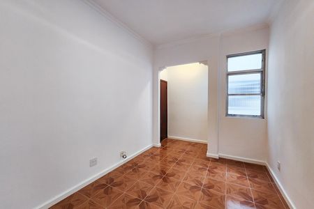 Apartamento à venda com 49m², 2 quartos e sem vaga Apartamento à venda com 49m², 2 quartos e sem vagaSala
