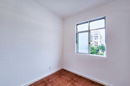 Quarto 1 de apartamento para alugar com 2 quartos, 49m² em Vila Isabel, Rio de Janeiro