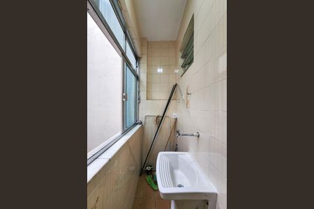 Apartamento à venda com 49m², 2 quartos e sem vaga Apartamento à venda com 49m², 2 quartos e sem vagaÁrea de Serviço