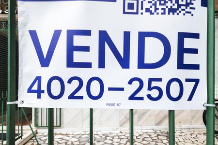 Apartamento à venda com 49m², 2 quartos e sem vaga Apartamento à venda com 49m², 2 quartos e sem vagaPlaca RWIE-67