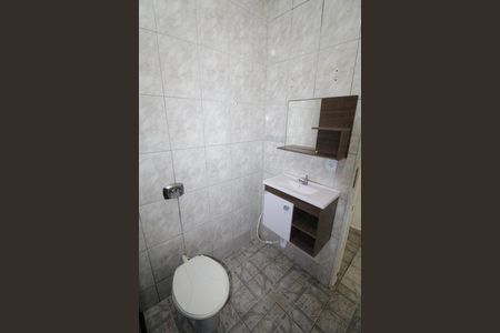 Casa para alugar com 110m², 2 quartos e 2 vagasBanheiro