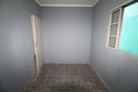 Casa para alugar com 110m², 2 quartos e 2 vagasQuarto 1