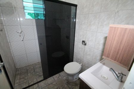 Casa para alugar com 110m², 2 quartos e 2 vagasBanheiro