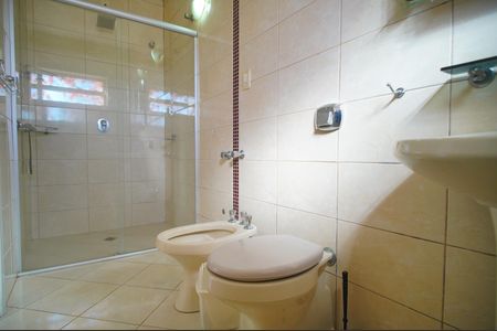 Casa para alugar com 208m², 4 quartos e 2 vagasBanheiro da Suíte