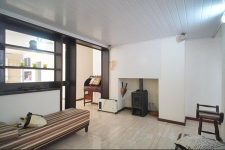 Casa para alugar com 208m², 4 quartos e 2 vagassala 2
