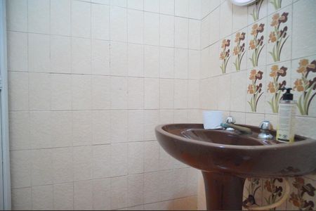 Casa para alugar com 208m², 4 quartos e 2 vagasLavabo