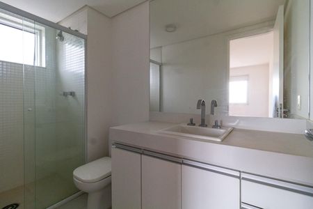 Apartamento para alugar com 62m², 2 quartos e 2 vagas Apartamento para alugar com 62m², 2 quartos e 2 vagasBanheiro
