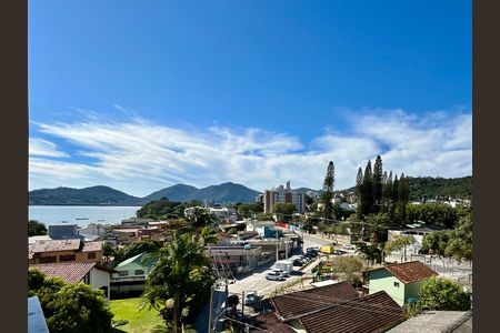 Vista de apartamento para alugar com 1 quarto, 56m² em João Paulo, Florianópolis