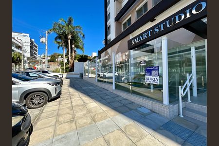Fachada de apartamento para alugar com 1 quarto, 56m² em João Paulo, Florianópolis