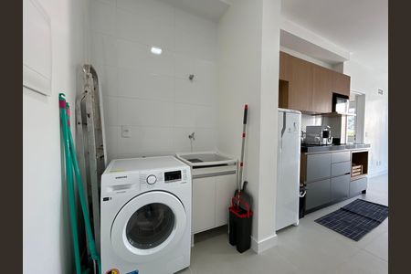 Área de Serviço de apartamento para alugar com 1 quarto, 56m² em João Paulo, Florianópolis