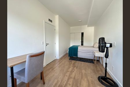 Suíte  de apartamento para alugar com 1 quarto, 56m² em João Paulo, Florianópolis