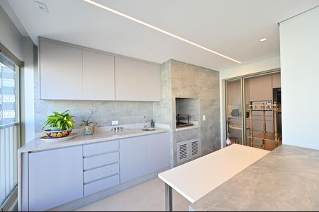 Apartamento à venda com 165m², 4 quartos e 2 vagasVaranda Gourmet
