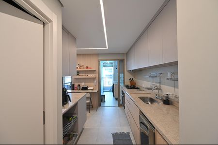 Apartamento à venda com 165m², 4 quartos e 2 vagasCozinha