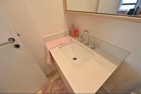 Apartamento à venda com 165m², 4 quartos e 2 vagasBanheiro da Suíte 2