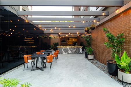 Apartamento à venda com 165m², 4 quartos e 2 vagasChurrasqueira
