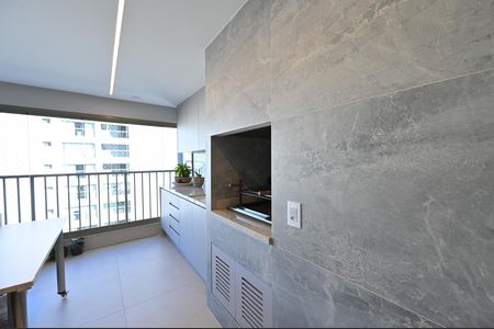 Apartamento à venda com 165m², 4 quartos e 2 vagasVaranda Gourmet