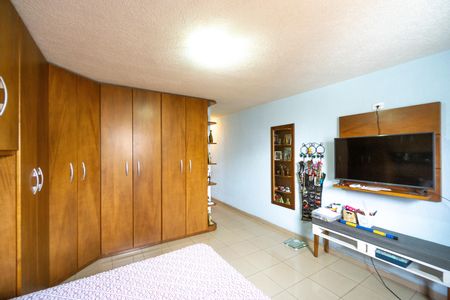 Casa à venda com 450m², 3 quartos e 3 vagas Casa à venda com 450m², 3 quartos e 3 vagasSuíte 02