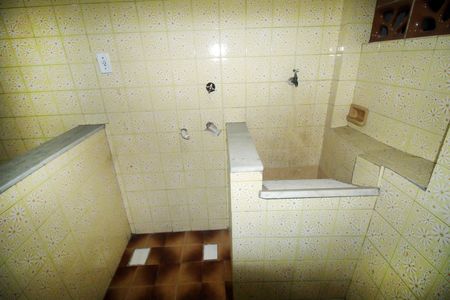 Área de Serviço de apartamento para alugar com 3 quartos, 65m² em Olaria, Rio de Janeiro