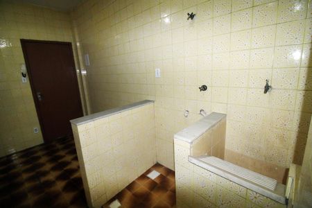 Apartamento para alugar com 65m², 3 quartos e sem vagaÁrea de Serviço