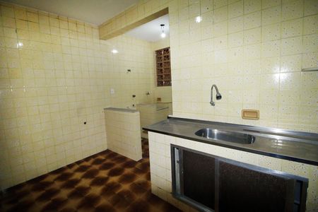 Cozinha de apartamento para alugar com 3 quartos, 65m² em Olaria, Rio de Janeiro