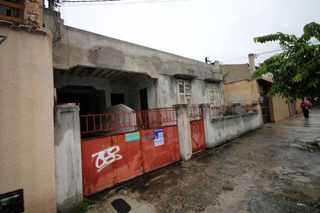 Fachada  de apartamento para alugar com 3 quartos, 65m² em Olaria, Rio de Janeiro